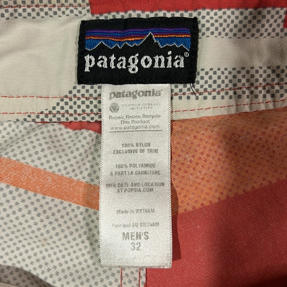Patagonia Board Shorts Men’s 32 Orange Yellow Cream Zippered Pockets Logo - Picture 5 of 11